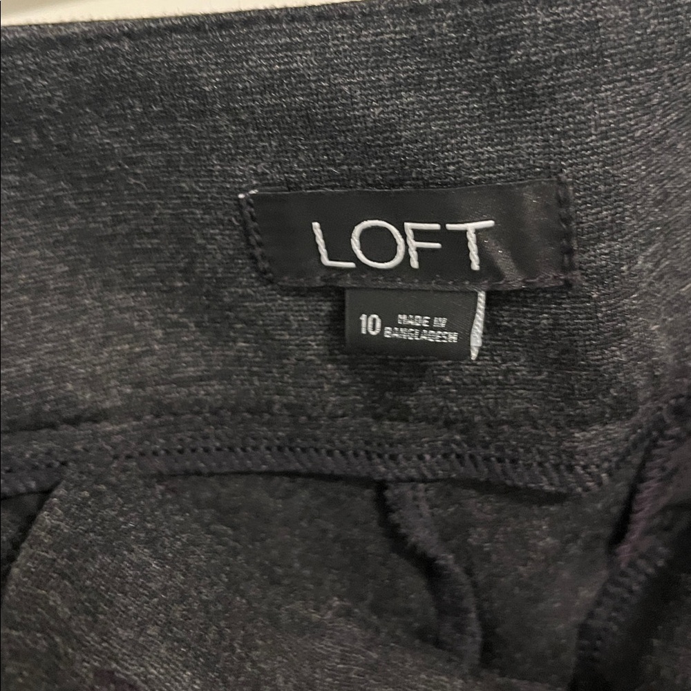 Loft dress pants. Stretchy - Picture 3 of 5